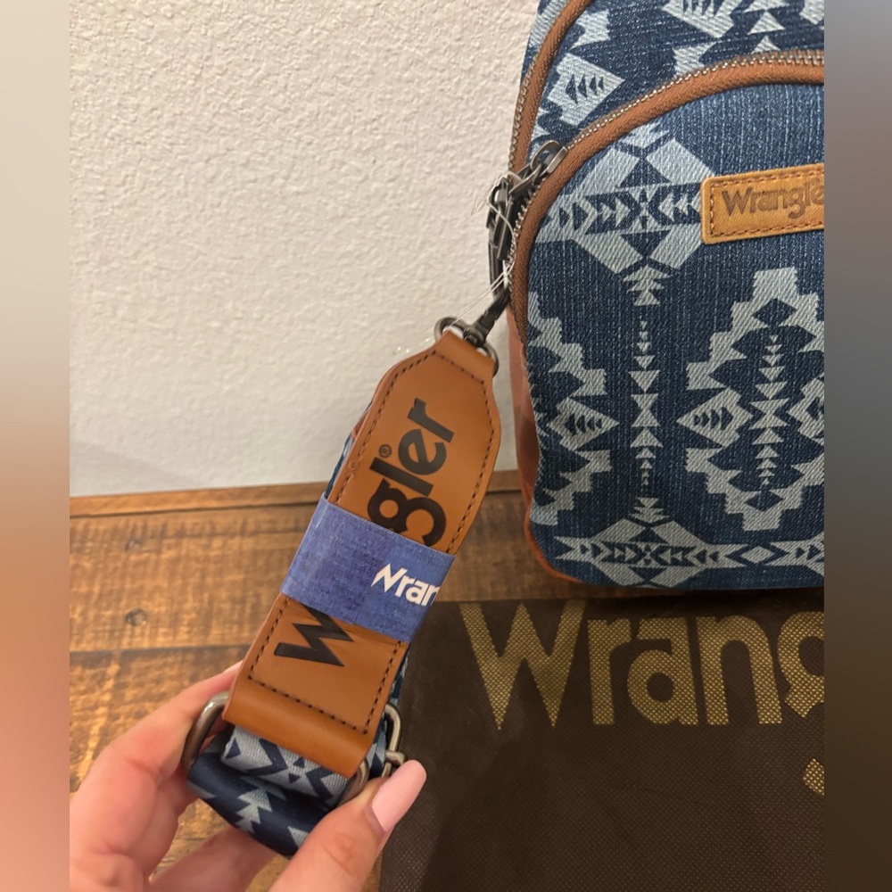 Wrangler Denim Blue and Brown Patterned Bum/Crossbody  Bag - Picture 4 of 11